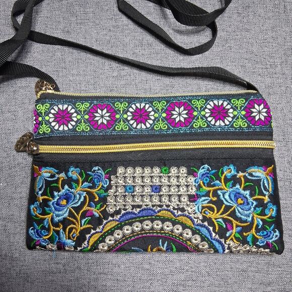Embroidered Cross Body Purse Multi Color Lotus Flower Boho gold Tone Zipper - Picture 1 of 13
